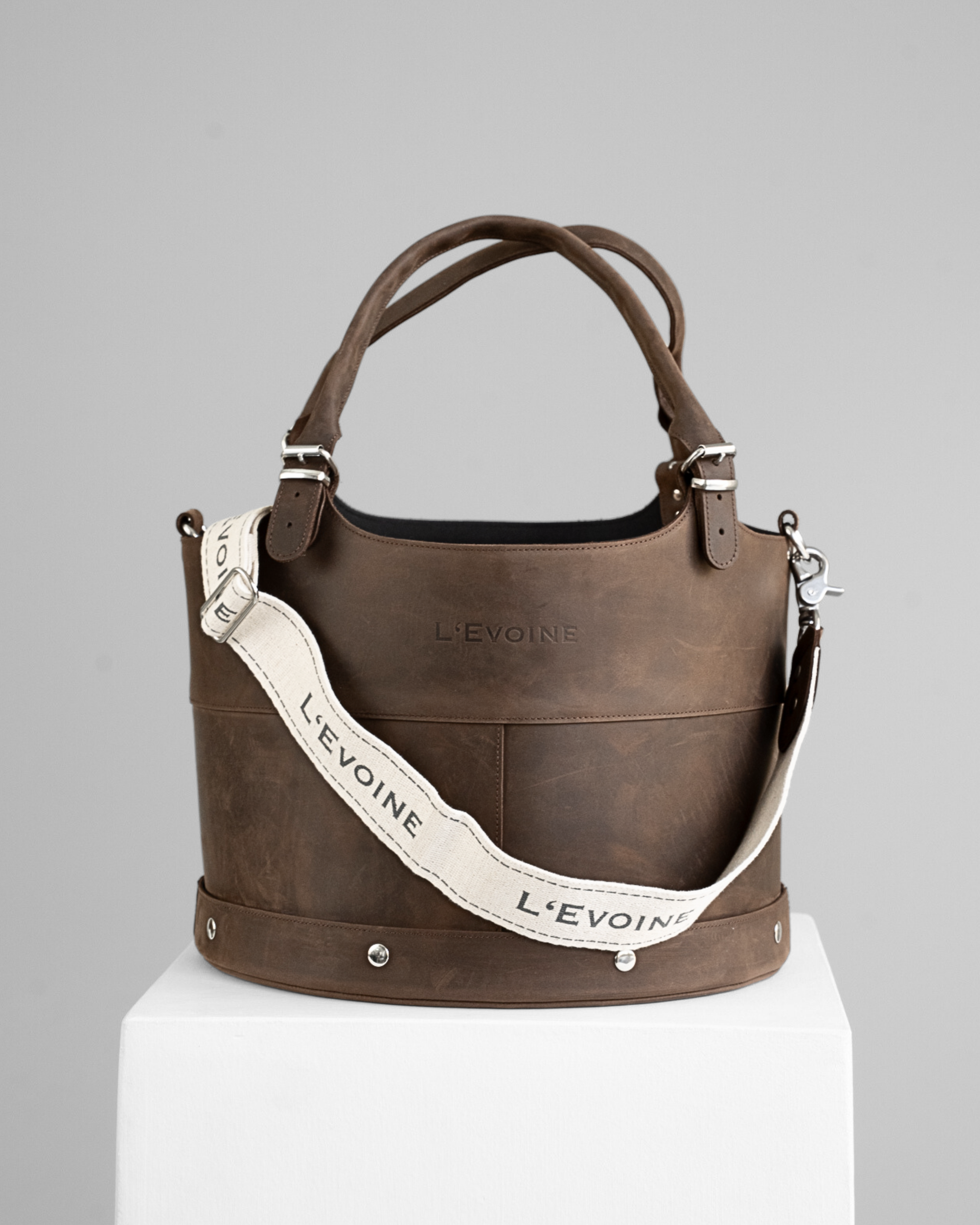 Pflegetasche Le Baquet espresso von L'Evoine