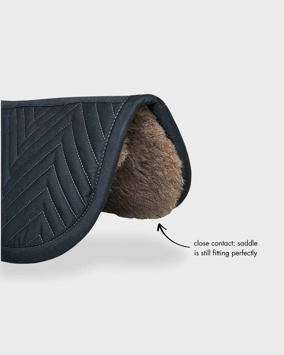 Alpakavlies Sattelpad Unterseite